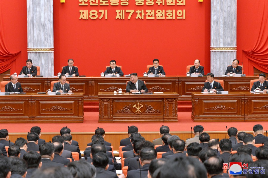 Second-day Sitting of 7th Enlarged Plenum of 8th C.C., WPK