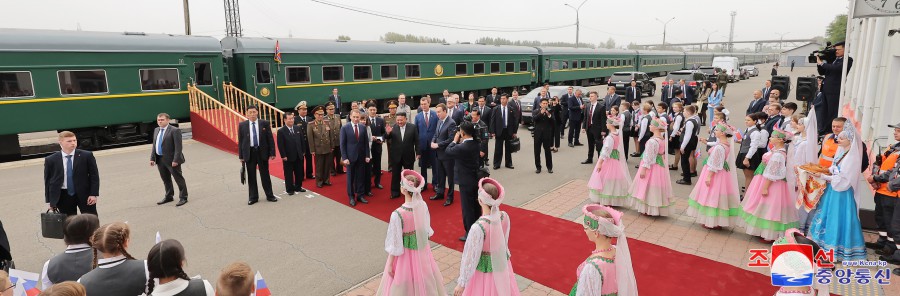 Respected Comrade Kim Jong Un Visits Komsomolsk-on-Amur Yuri Gagarin Aviation Plant