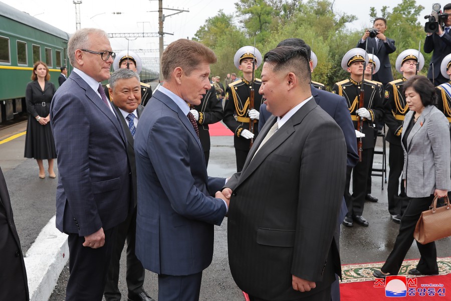 Respected Comrade Kim Jong Un Concludes His Visit to Russian Federation