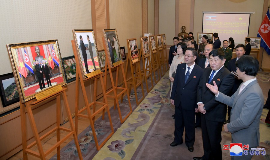 Anniversary of President Kim Il Sung's Official Visit to Vietnam Observed