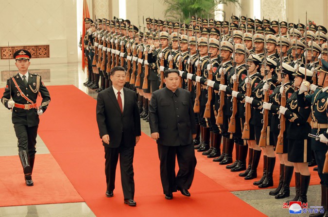 Ceremony Welcoming Kim Jong Un Held at China's Great Hall of People