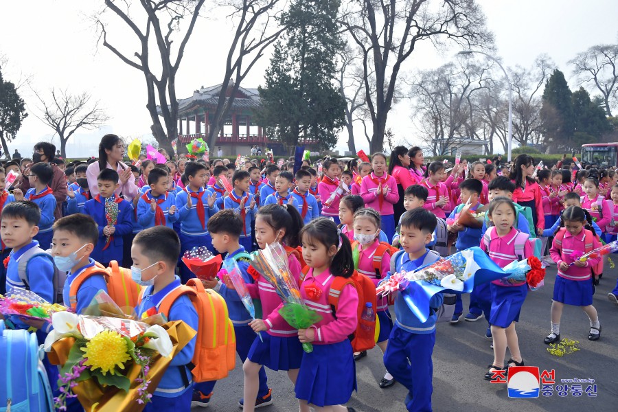 New School Year Begins in DPRK