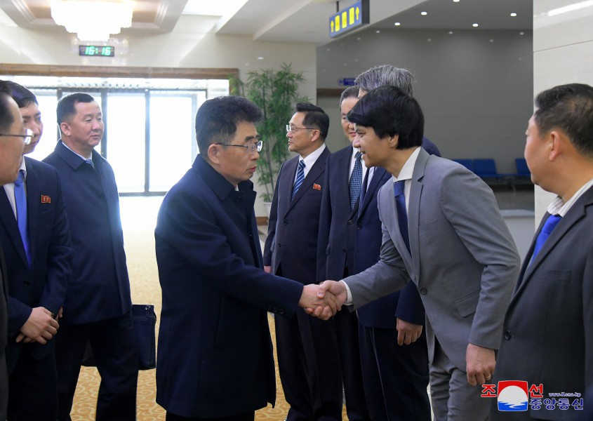 WPK Delegation Returns Home