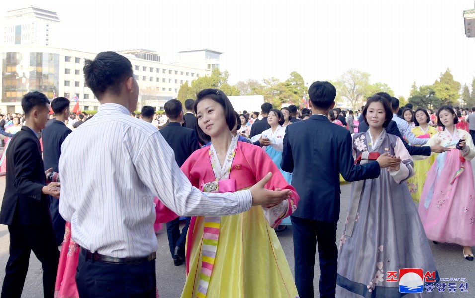 Dancing Parties of Youth and Students Held in DPRK