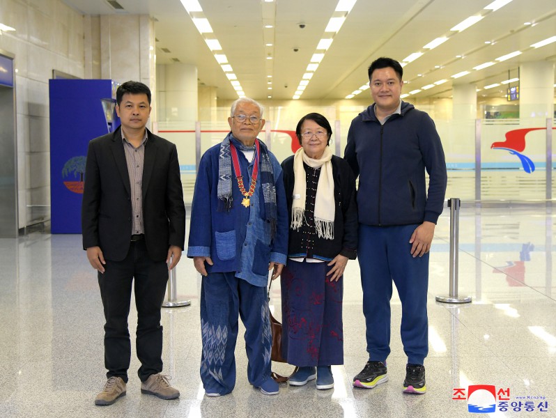 Delegations and Delegates of Juche Idea Study Organizations Arrive in Pyongyang