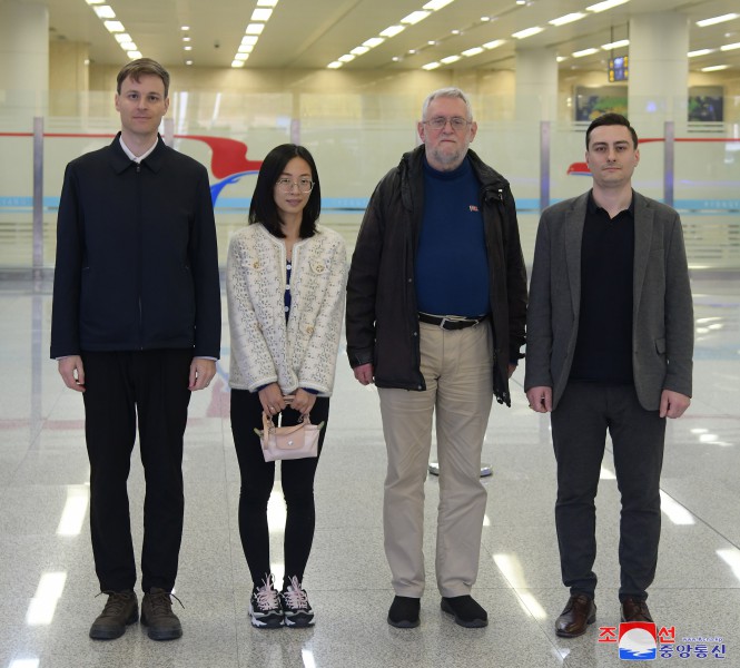 Delegations and Delegates of Juche Idea Study Organizations Arrive in Pyongyang