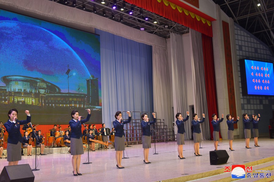 Performance of Art Groups of University Students Given in DPRK