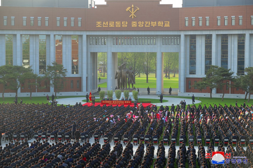 Highest Institute for Training Party Cadres in New Era Ensuring Steady Continuity and Development of Revolutionary Cause of Juche