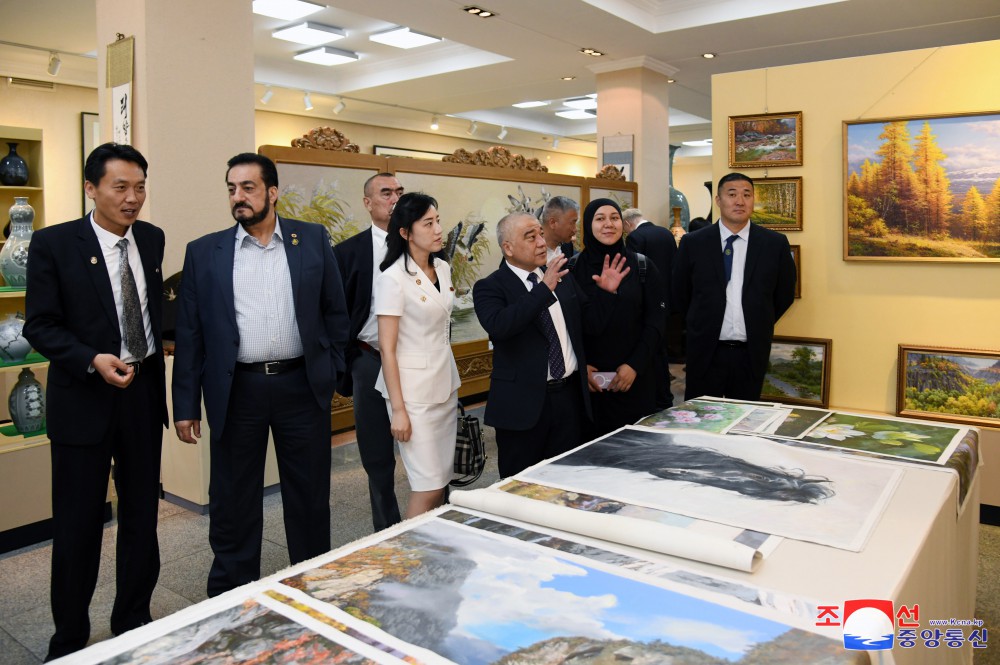 Participants in Memorial Service for Choe Hong Hui Tour Pyongyang