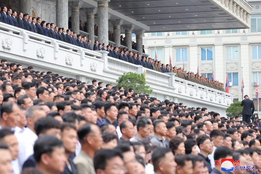 Tiene lugar acto central de recordación al Presidente Kim Il Sung por el 30º aniversario de su fallecimiento