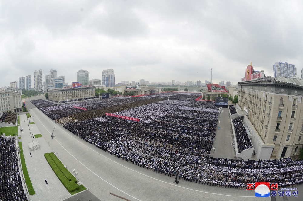 Tiene lugar acto central de recordación al Presidente Kim Il Sung por el 30º aniversario de su fallecimiento