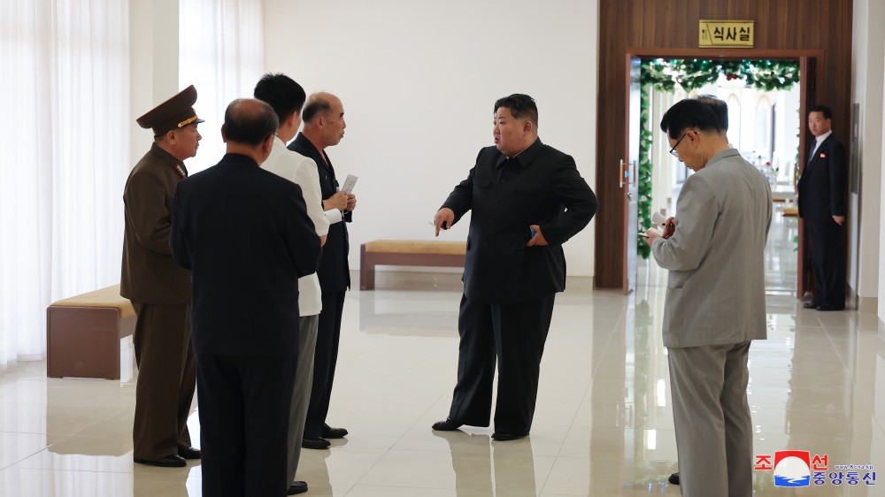 Respected Comrade Kim Jong Un Gives Field Guidance over Construction Project of Samjiyon