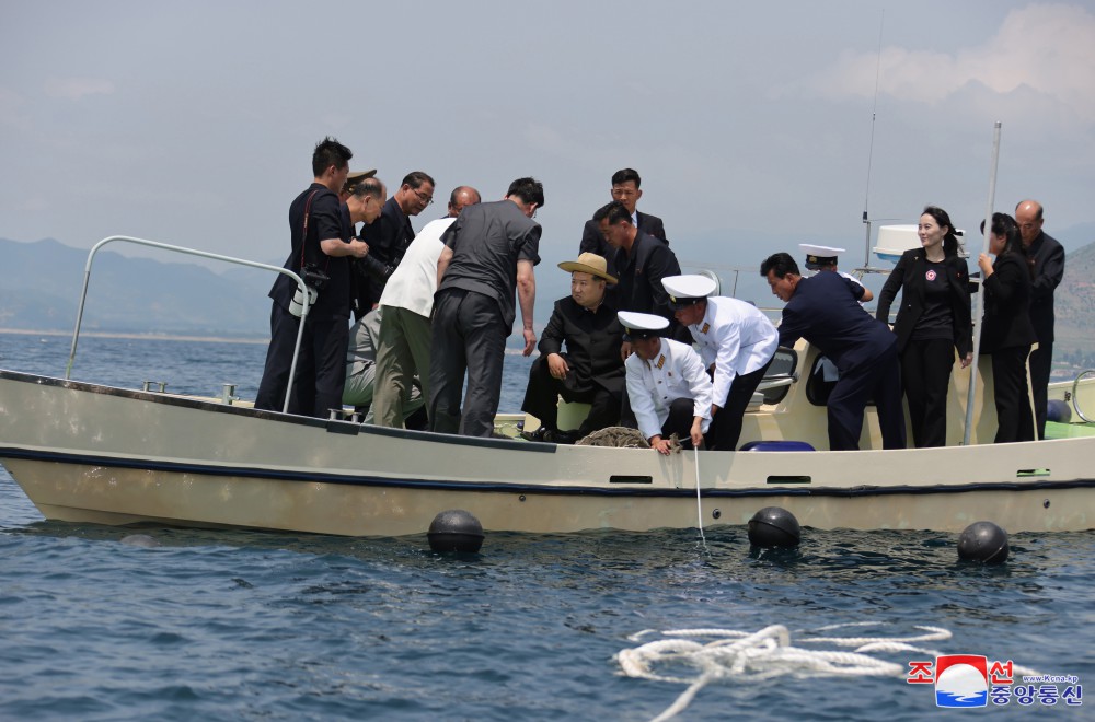 Respected Comrade Kim Jong Un Gives On-site Guidance over Preparations for Construction of Sinpho City Offshore Farm