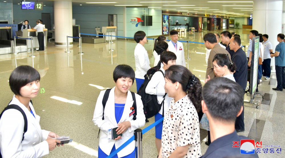 DPRK Olympic Committee Delegation Leaves for 33rd Olympiad