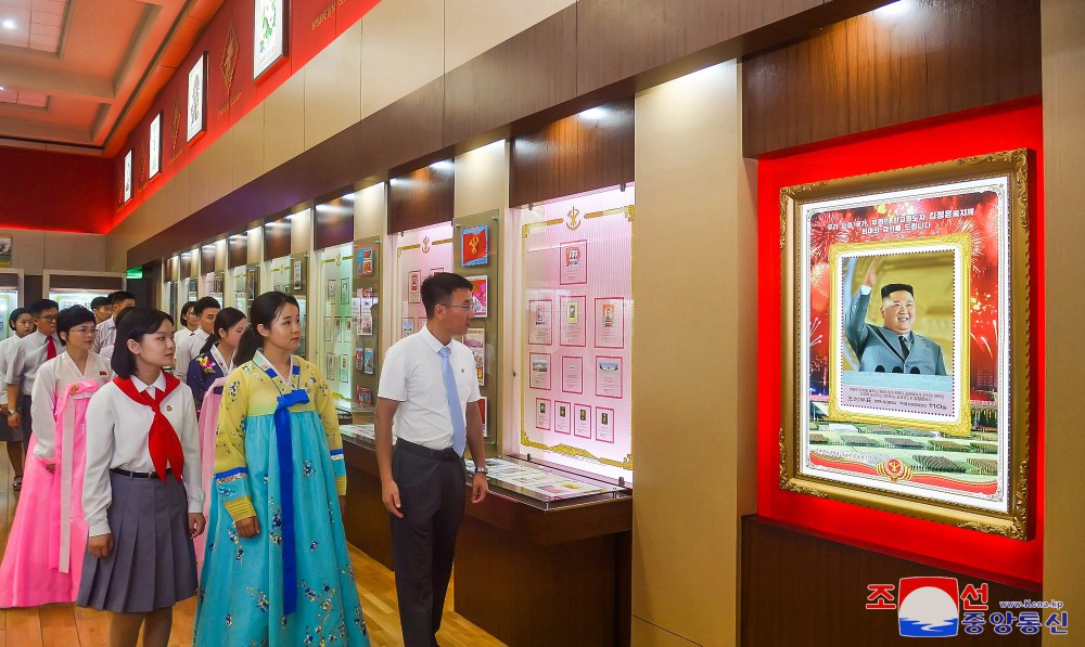 Stamp Exhibition Begins to Celebrate Victory in Fatherland Liberation War