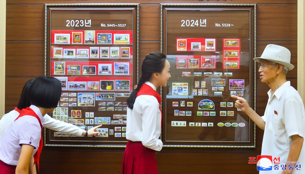 Stamp Exhibition Begins to Celebrate Victory in Fatherland Liberation War