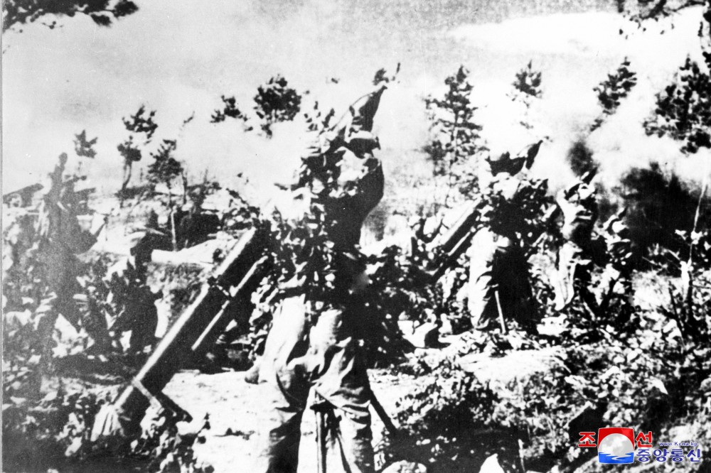 Ejército Popular de Corea crea el mito secular de la victoria en la guerra