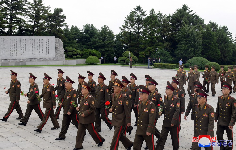 조국해방전쟁승리 71돐을 전인민적경사의 날로 뜻깊게 경축