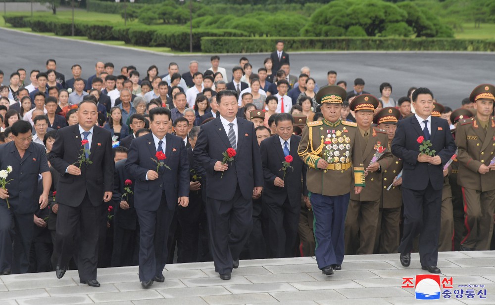 Celebran en todo el país el 71º aniversario de la victoria de guerra