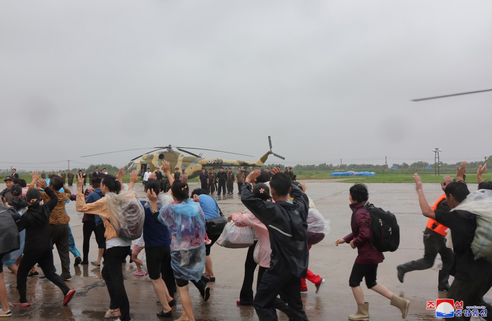 Respected Comrade Kim Jong Un Inspects Flood-hit Areas in City of Sinuiju and Uiju County of North Phyongan Province