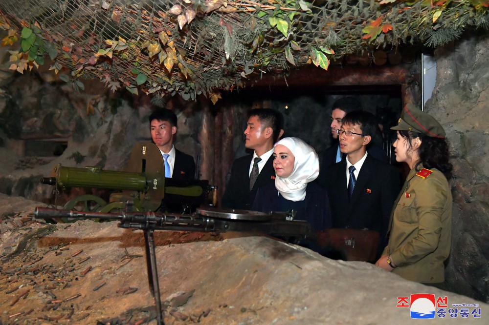 Syrian Embassy Members Visit Victorious Fatherland Liberation War Museum