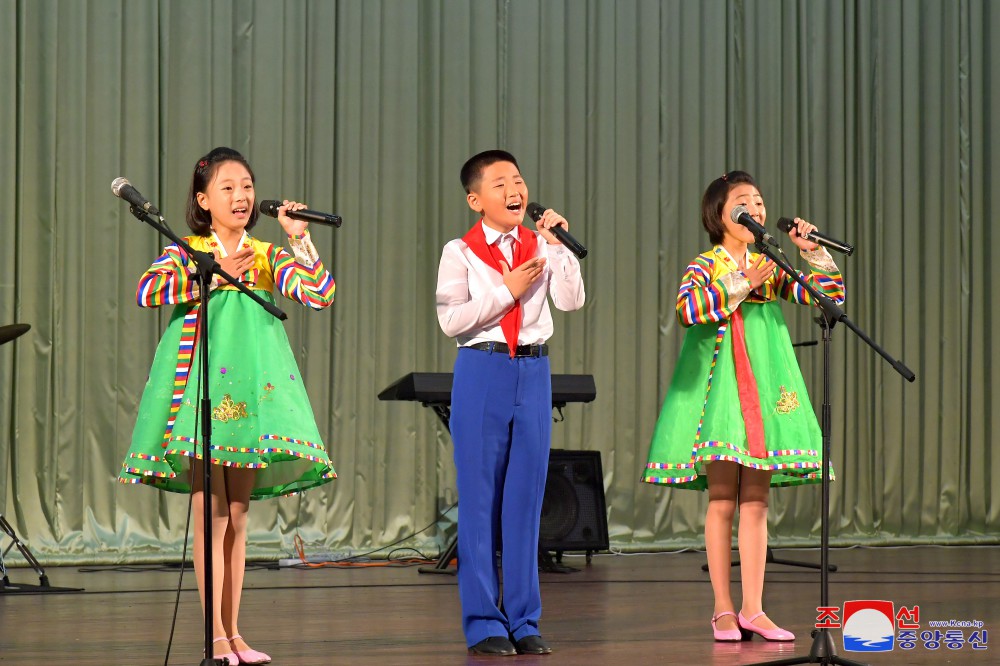 Meeting of DPRK and Russian Schoolchildren's Camping Groups Held