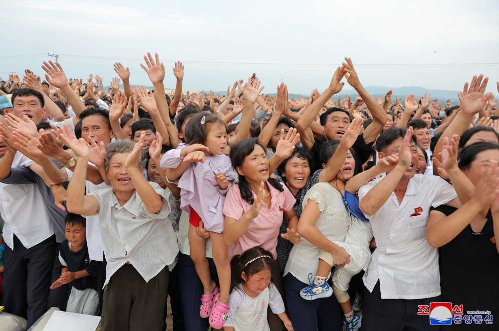 Respected Comrade Kim Jong Un Takes Important Measures for Rehabilitation in Flood-hit Areas