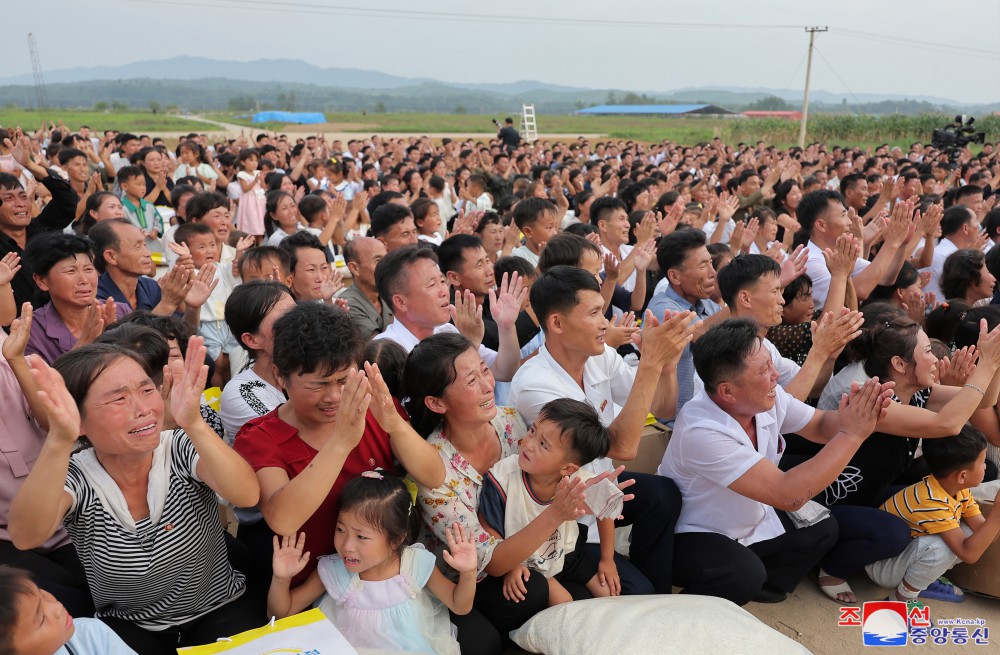 Respected Comrade Kim Jong Un Takes Important Measures for Rehabilitation in Flood-hit Areas