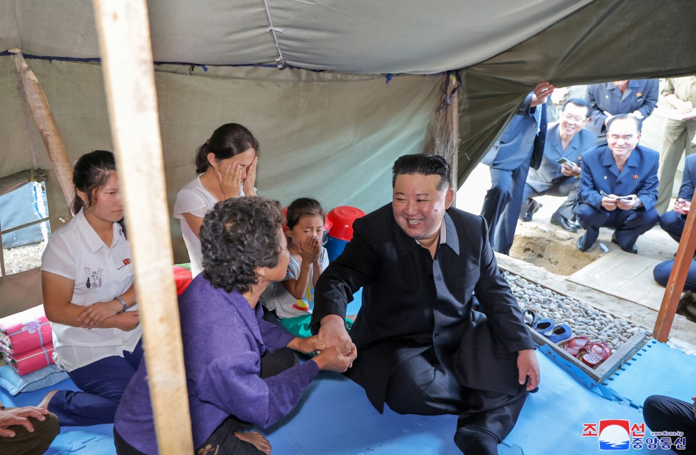 Respected Comrade Kim Jong Un Takes Important Measures for Rehabilitation in Flood-hit Areas