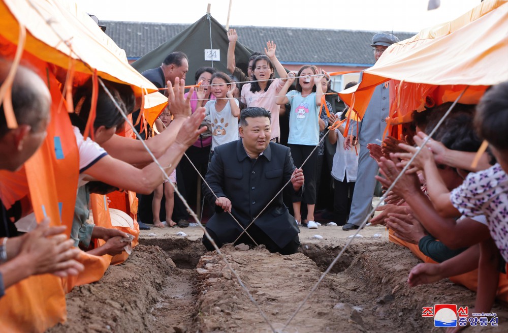 Respected Comrade Kim Jong Un Takes Important Measures for Rehabilitation in Flood-hit Areas