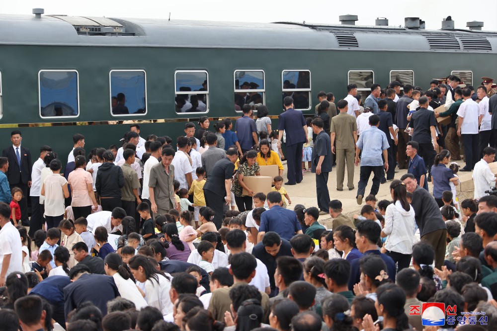 Respected Comrade Kim Jong Un Takes Important Measures for Rehabilitation in Flood-hit Areas