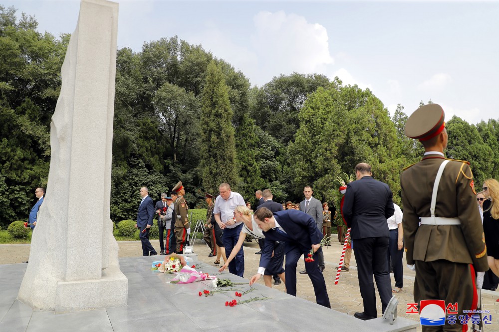 Wreaths Laid at Liberation Towers and Cemeteries of Fallen Fighters of Soviet Army