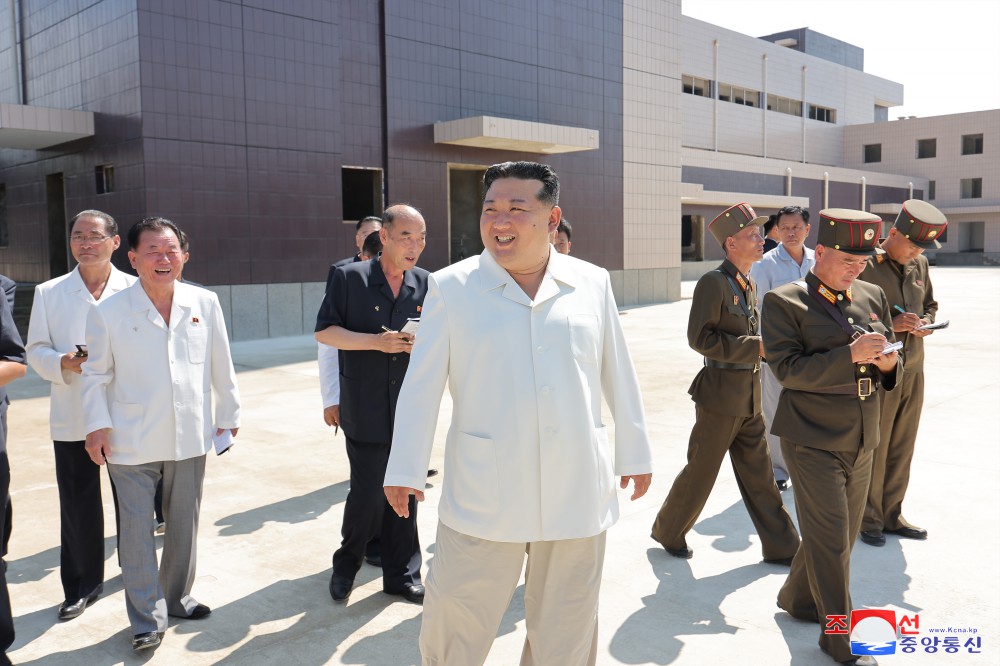 Respected Comrade Kim Jong Un Inspects Regional-Industry Factories under ConstructionHe Takes New Crucial Measures to Hasten Epochal Regional Development and Comprehensive Rejuvenation