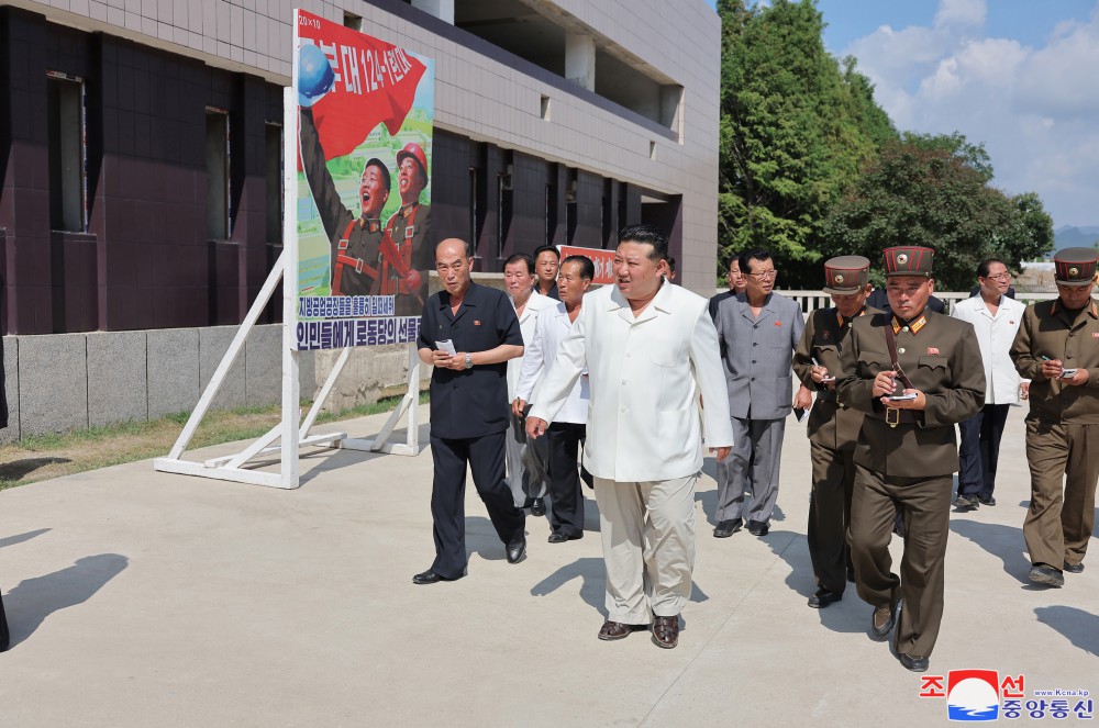 Respected Comrade Kim Jong Un Inspects Regional-Industry Factories under ConstructionHe Takes New Crucial Measures to Hasten Epochal Regional Development and Comprehensive Rejuvenation