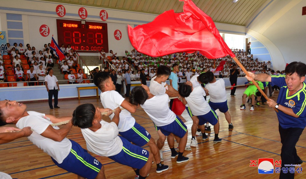 Celebran con alegría el Día de la Juventud