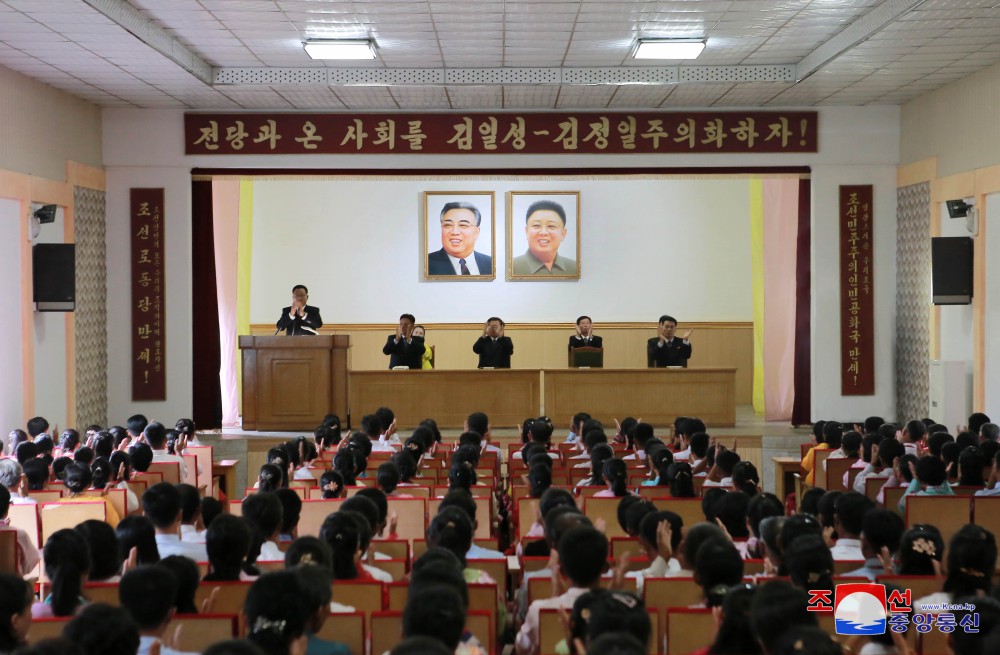 Celebration Meetings of Working People's Organizations Held