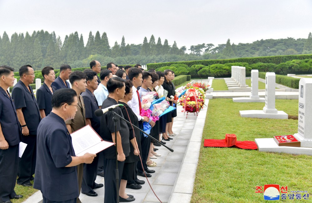 More Remains of Martyrs Buried at Patriotic Martyrs Cemetery in DPRK