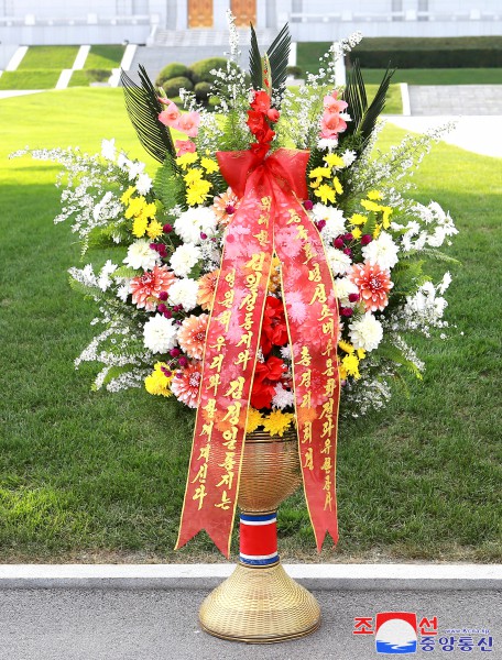 Floral Tribute Paid to Statues of Great Leaders