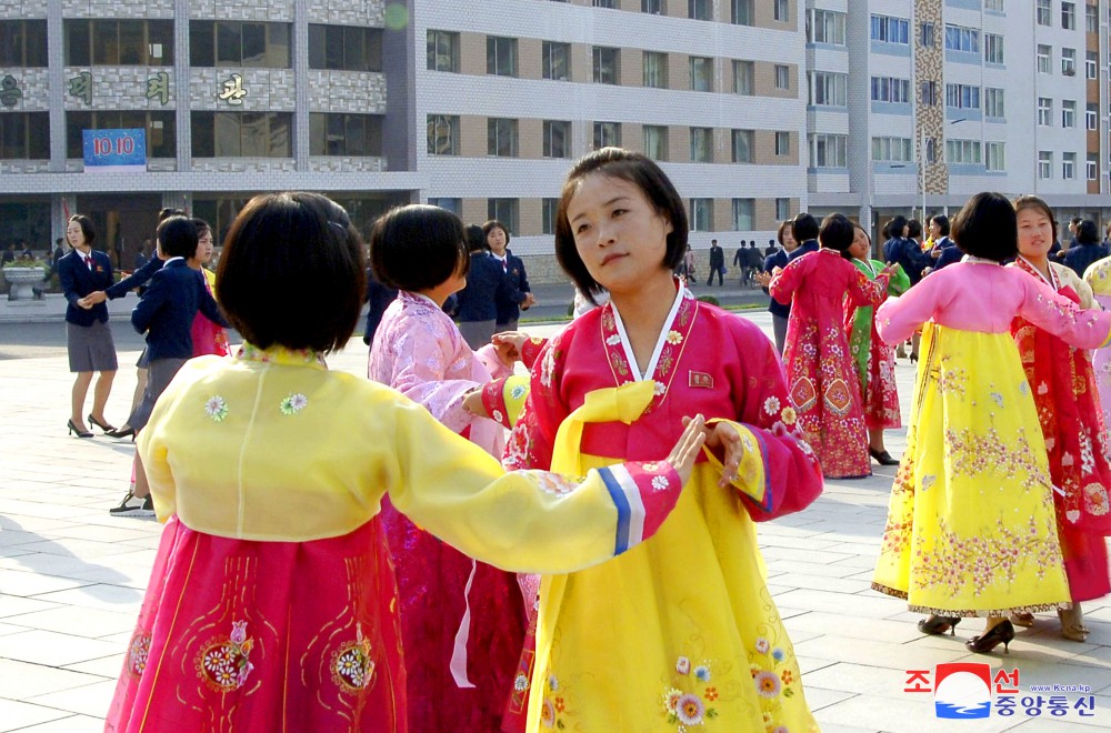 全国有意义地庆祝朝鲜劳动党成立７９周年