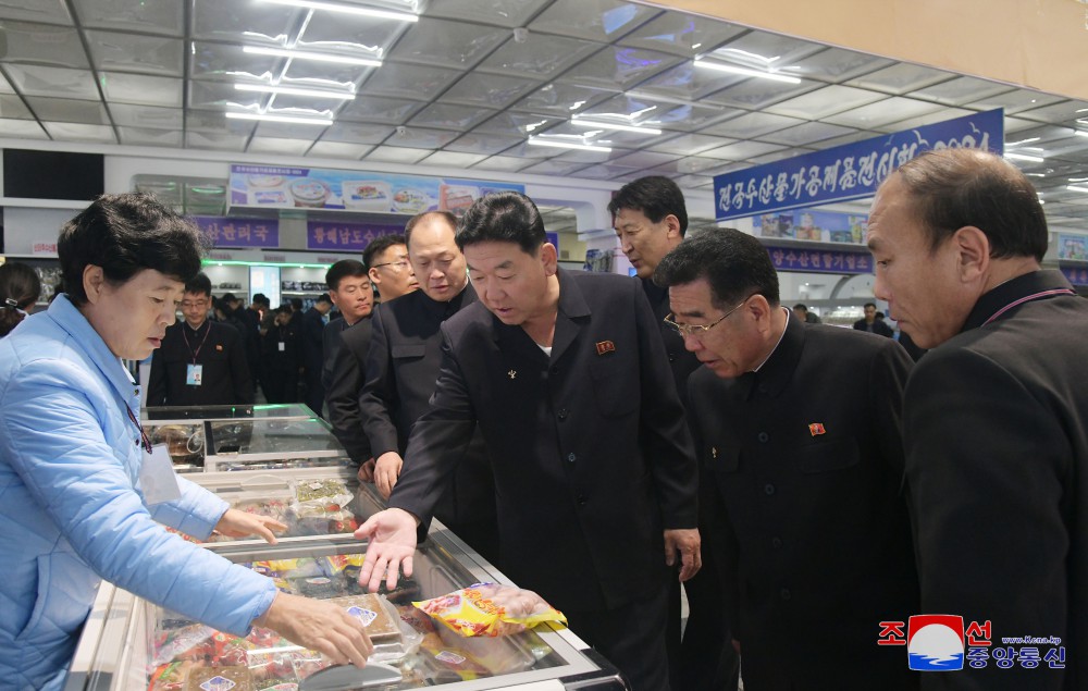 Exhibition of Processed Marine Products Opens in DPRK