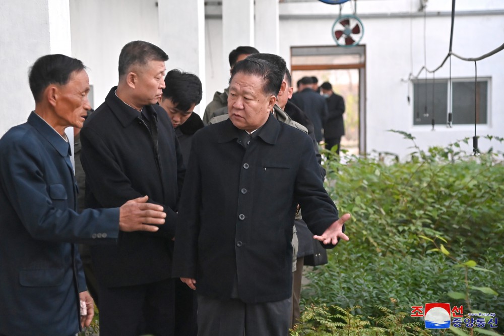 Choe Ryong Hae Inspects Various Units in Kangwon Province