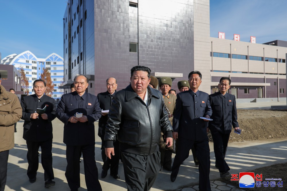 Respected Comrade Kim Jong Un Inspects Regional-Industry Factories under Construction in Songchon County