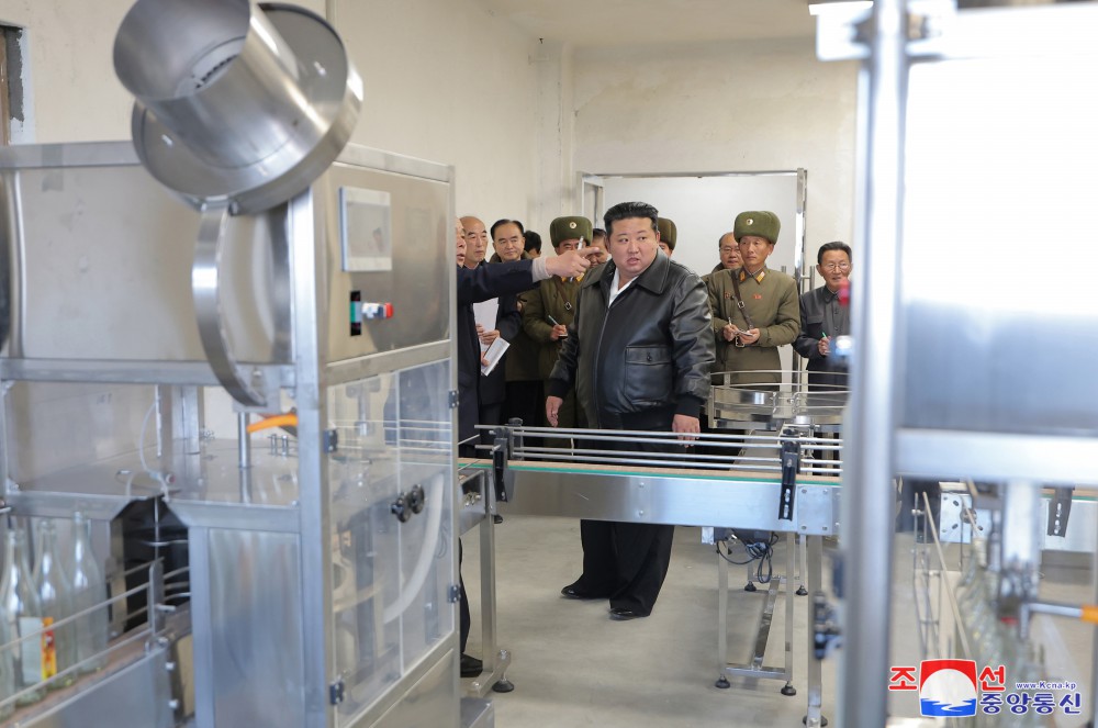 Respected Comrade Kim Jong Un Inspects Regional-Industry Factories under Construction in Songchon County