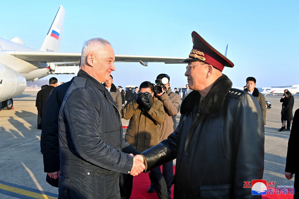 Military Delegation of Russian Federation Arrives in Pyongyang