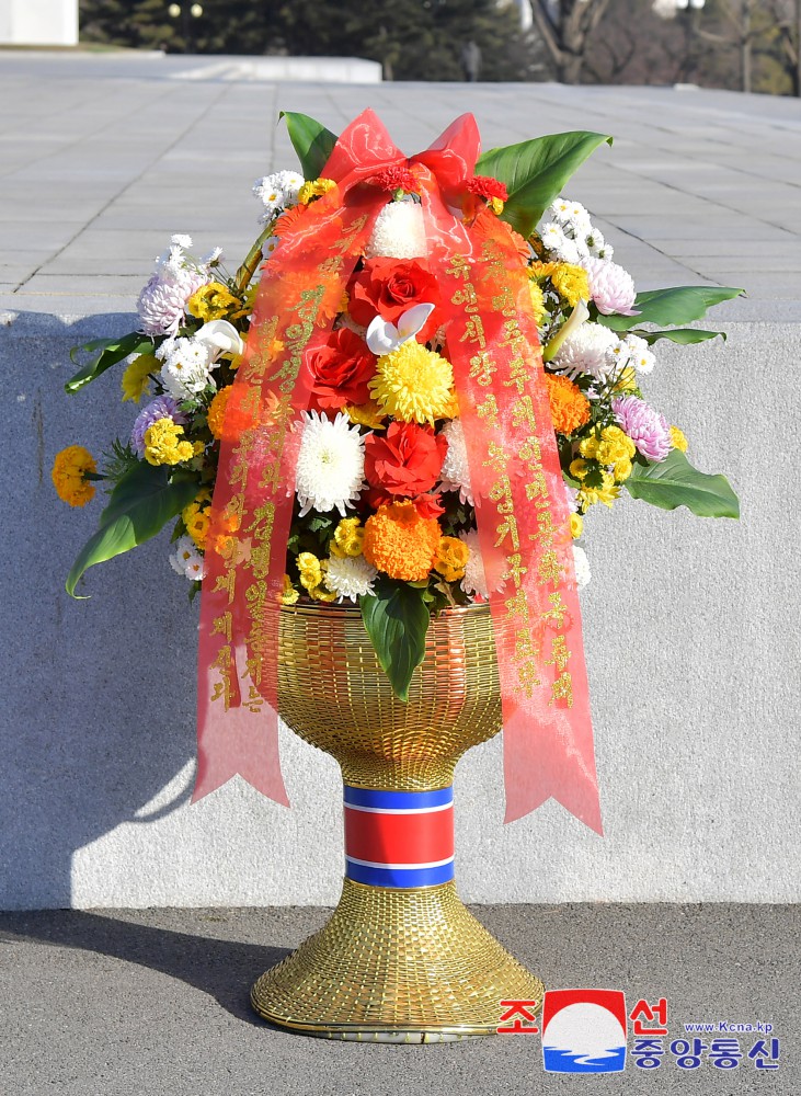 Floral Tribute Paid to Statues of Great Leaders