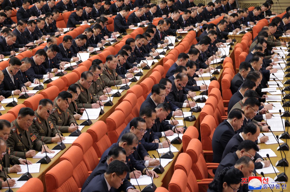 关于朝鲜劳动党第八届中央委员会第十一次扩大全会的报道