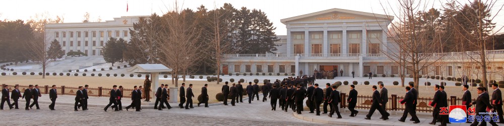 조선로동당 중앙위원회 제8기 제11차전원회의 확대회의에 관한 보도