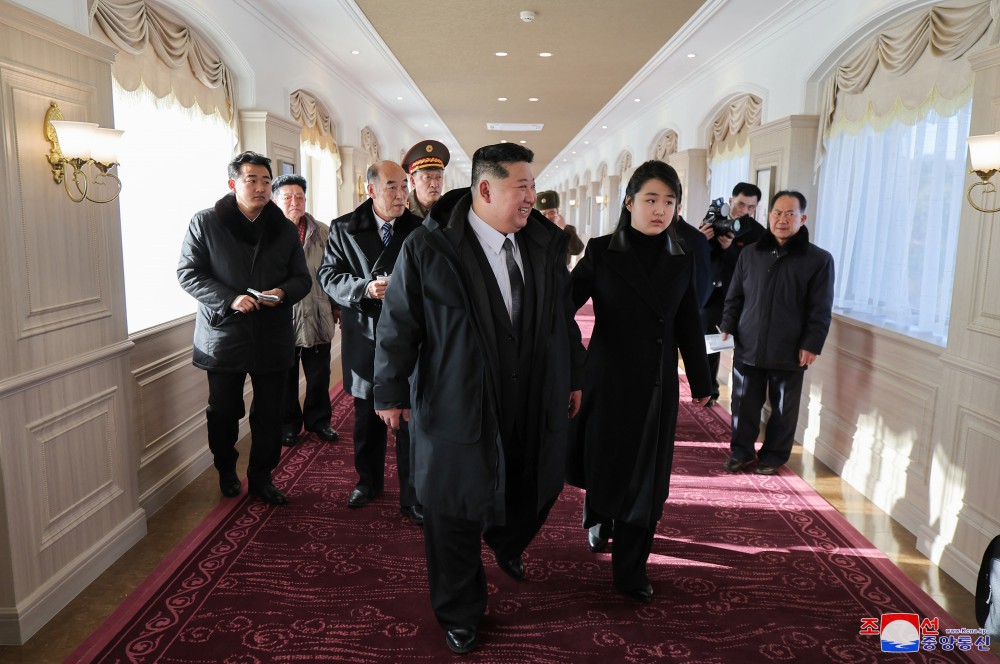 Respected Comrade Kim Jong Un Inspects Service Facilities in Kalma Coastal Resort