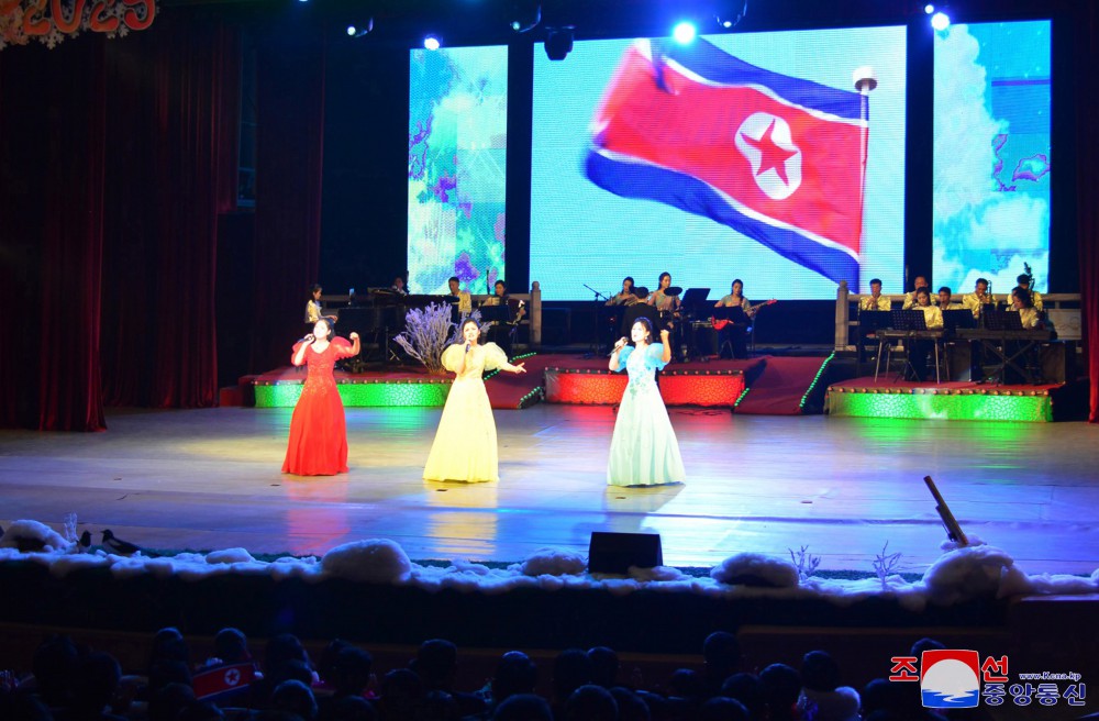 DPRK People Significantly Greet New Year