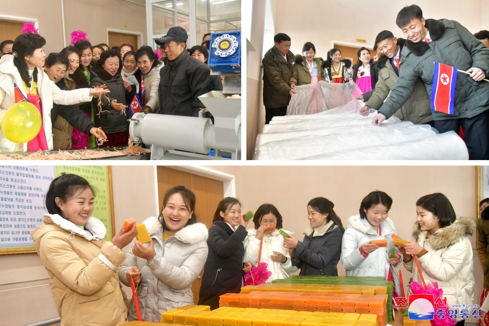 구월산기슭에 펼쳐진 인민의 경사,넘치는 기쁨